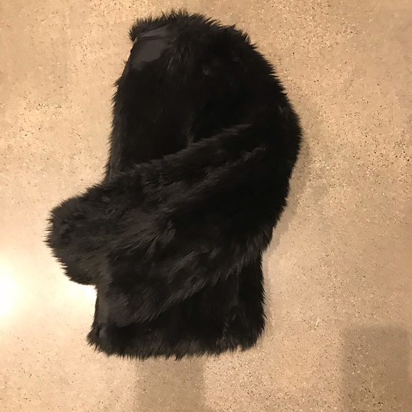 Aritzia Faux Fur Bomber Coat - Picture 7 of 7